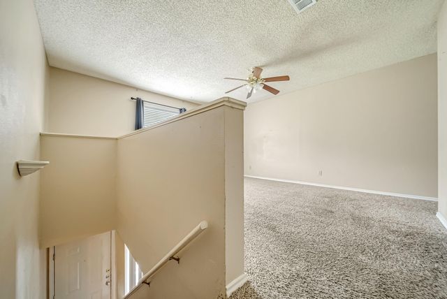 2501 Gulf Freeway 256D, Dickinson, TX 77539
