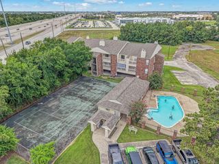 2501 Gulf Freeway 256D, Dickinson, TX 77539
