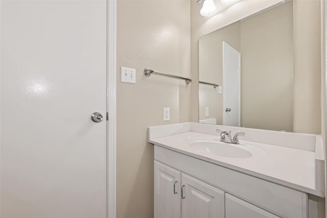 10811 Richmond Avenue 121, Houston, TX 77042