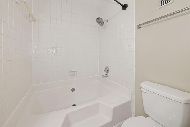 10811 Richmond Avenue 121, Houston, TX 77042