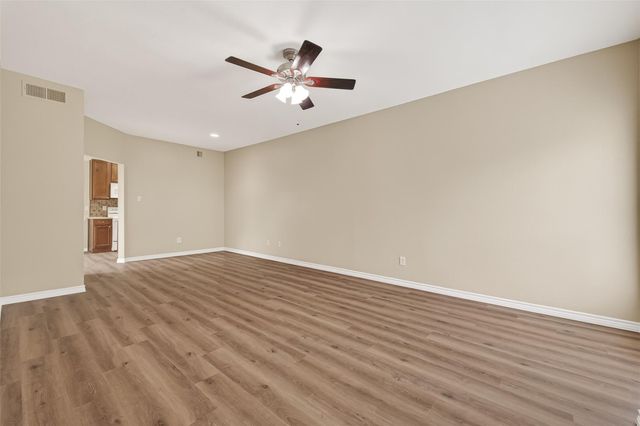 10811 Richmond Avenue 121, Houston, TX 77042