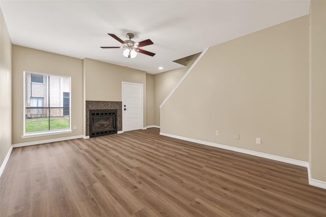 10811 Richmond Avenue 121, Houston, TX 77042