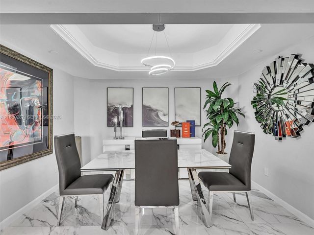 20191 E Country Club Drive 511, Aventura, FL 33180