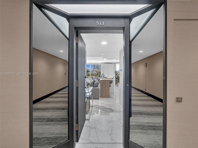 20191 E Country Club Drive 511, Aventura, FL 33180