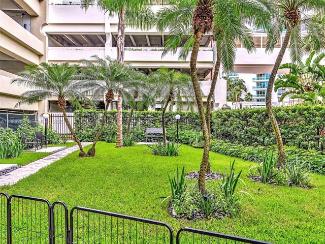 20191 E Country Club Drive 511, Aventura, FL 33180