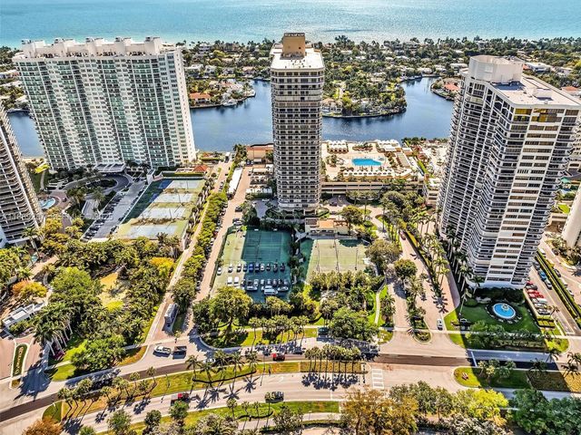 20191 E Country Club Drive 511, Aventura, FL 33180