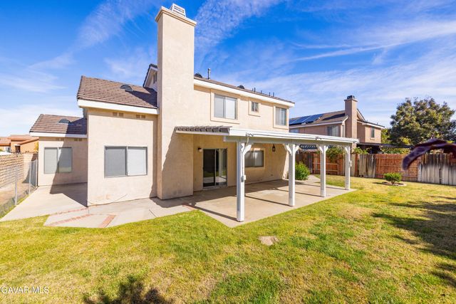 1792 W Avenue P4 Avenue, Palmdale, CA 93551