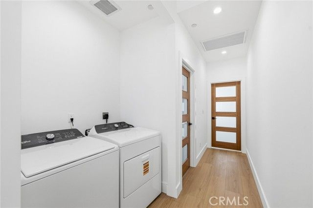 6556 Balboa Boulevard, Los Angeles, CA 91406