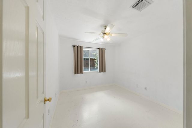 15 Gold Leaf Place, The Woodlands, TX 77384