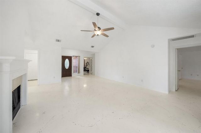 15 Gold Leaf Place, The Woodlands, TX 77384