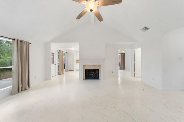 15 Gold Leaf Place, The Woodlands, TX 77384