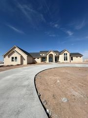 7220 W County Rd 42, Midland, TX 79707