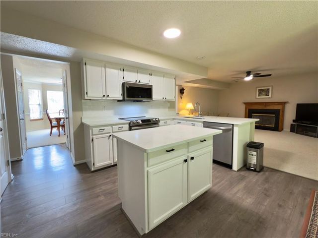 4585 Village Park DR E, Williamsburg, VA 23185