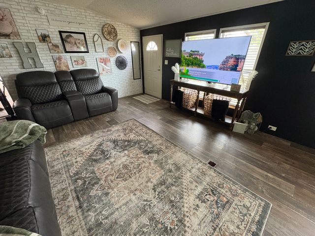 201 Rock Creek Road 37, Graford, TX 76449