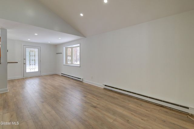 13 Glenbrook Drive, Clifton Park, NY 12065