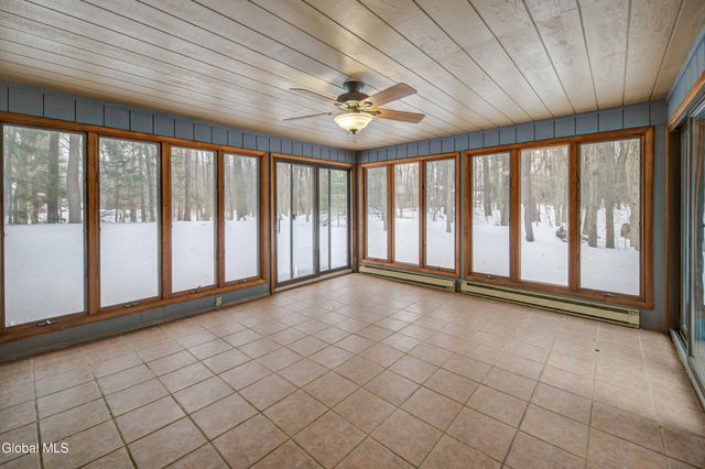 13 Glenbrook Drive, Clifton Park, NY 12065