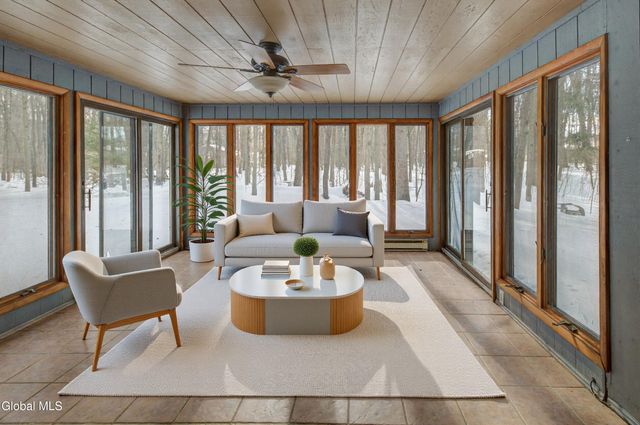 13 Glenbrook Drive, Clifton Park, NY 12065