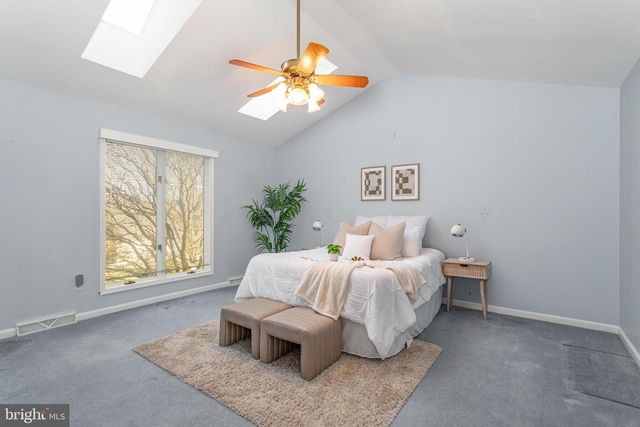 11 BRIDLE RD, Shrewsbury, PA 17361