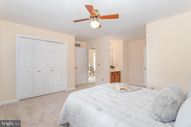 11 BRIDLE RD, Shrewsbury, PA 17361