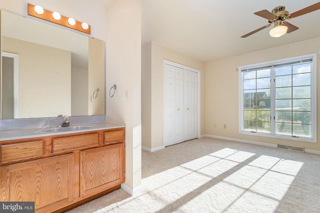 11 BRIDLE RD, Shrewsbury, PA 17361