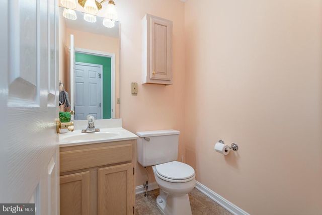 11 BRIDLE RD, Shrewsbury, PA 17361