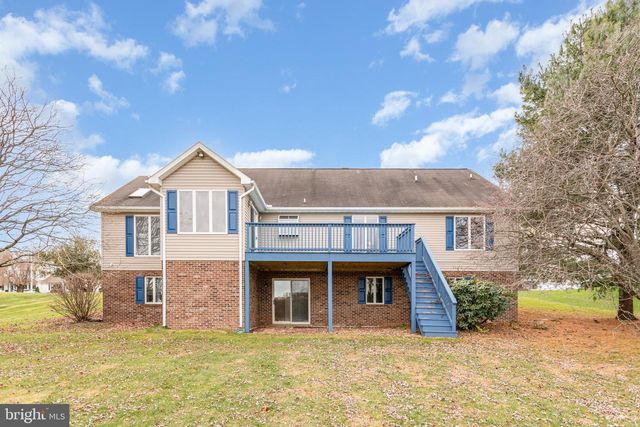 11 BRIDLE RD, Shrewsbury, PA 17361