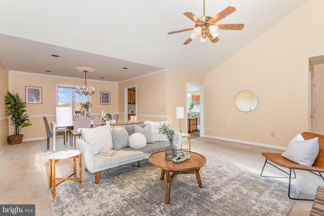 11 BRIDLE RD, Shrewsbury, PA 17361