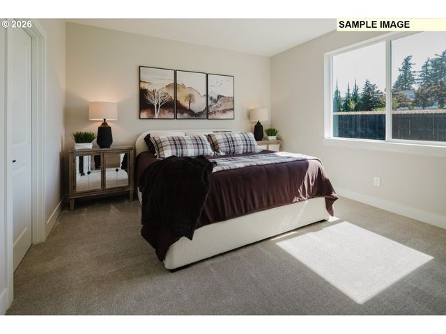 16156 SERRES FARMS Way, Oregon City, OR 97045