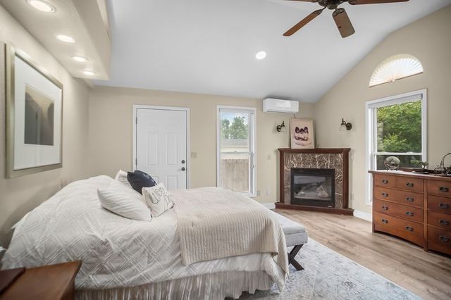 836 S Chateau Drive, Rogers, AR 72758