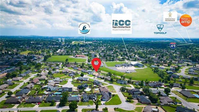 836 S Chateau Drive, Rogers, AR 72758