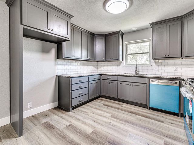 5704 Earl Drive, Shawnee, OK 74804