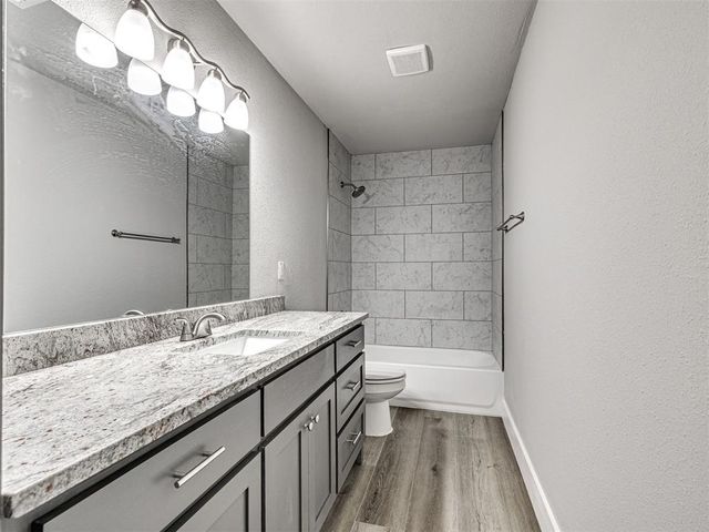 5704 Earl Drive, Shawnee, OK 74804