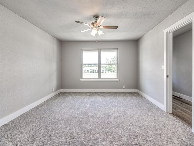 5704 Earl Drive, Shawnee, OK 74804