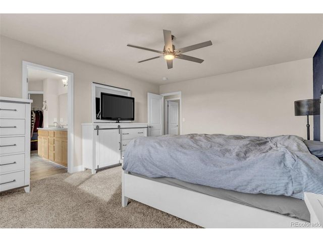 10512 18th St, Greeley, CO 80634