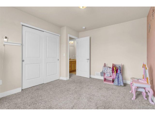 10512 18th St, Greeley, CO 80634