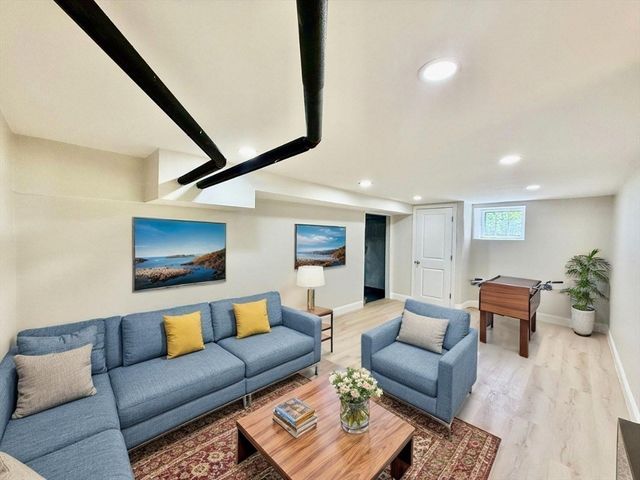 21 Upcrest Rd., Boston, MA 02135