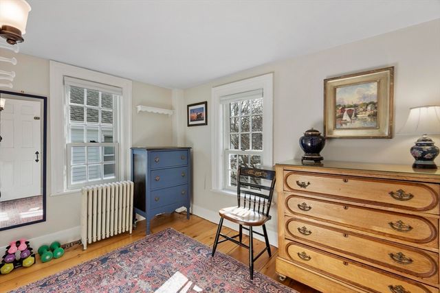 1 High St, Rockport, MA 01966