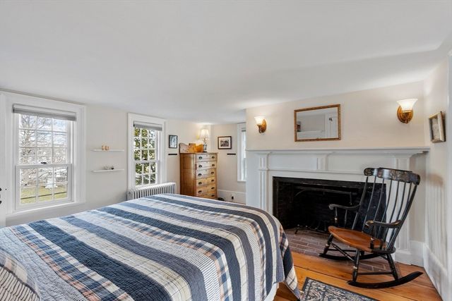 1 High St, Rockport, MA 01966