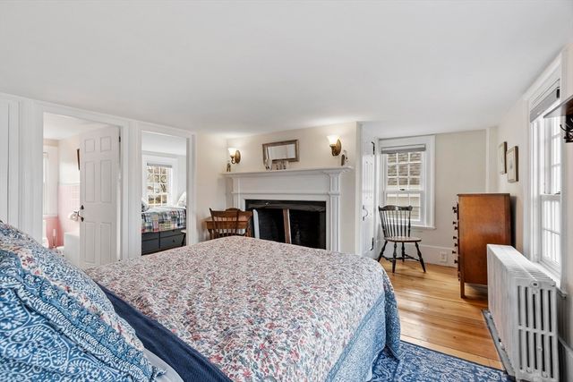 1 High St, Rockport, MA 01966