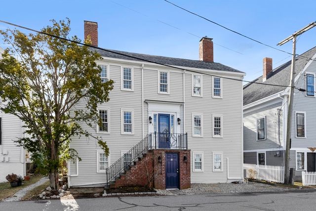 1 High St, Rockport, MA 01966