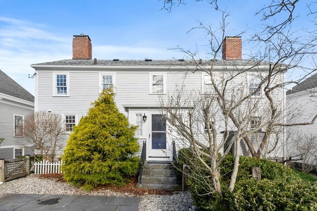 1 High St, Rockport, MA 01966