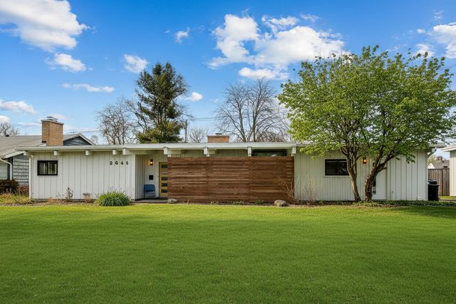 2649 Crawford Avenue, Evanston, IL 60201