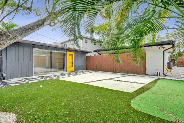 711 SW 17th Street 2, Fort Lauderdale, FL 33315