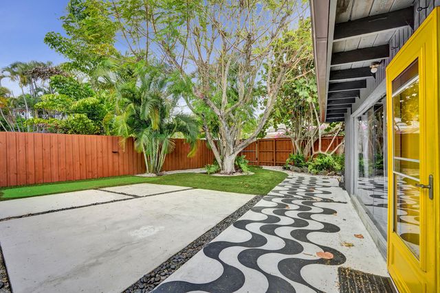 711 SW 17th Street 2, Fort Lauderdale, FL 33315