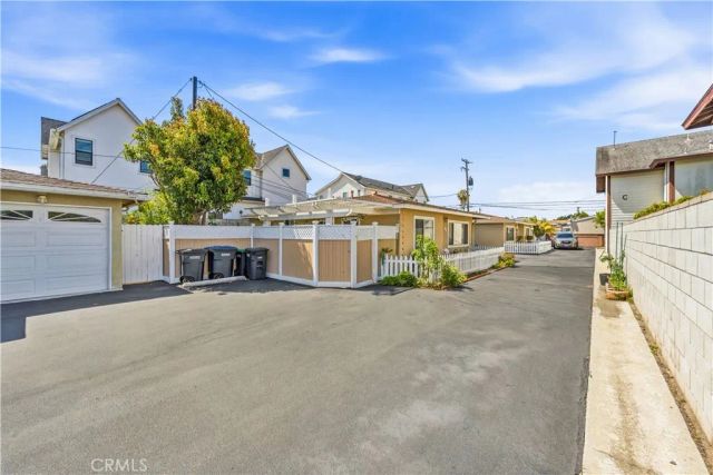 131 E 21st Street, Costa Mesa, CA 92627