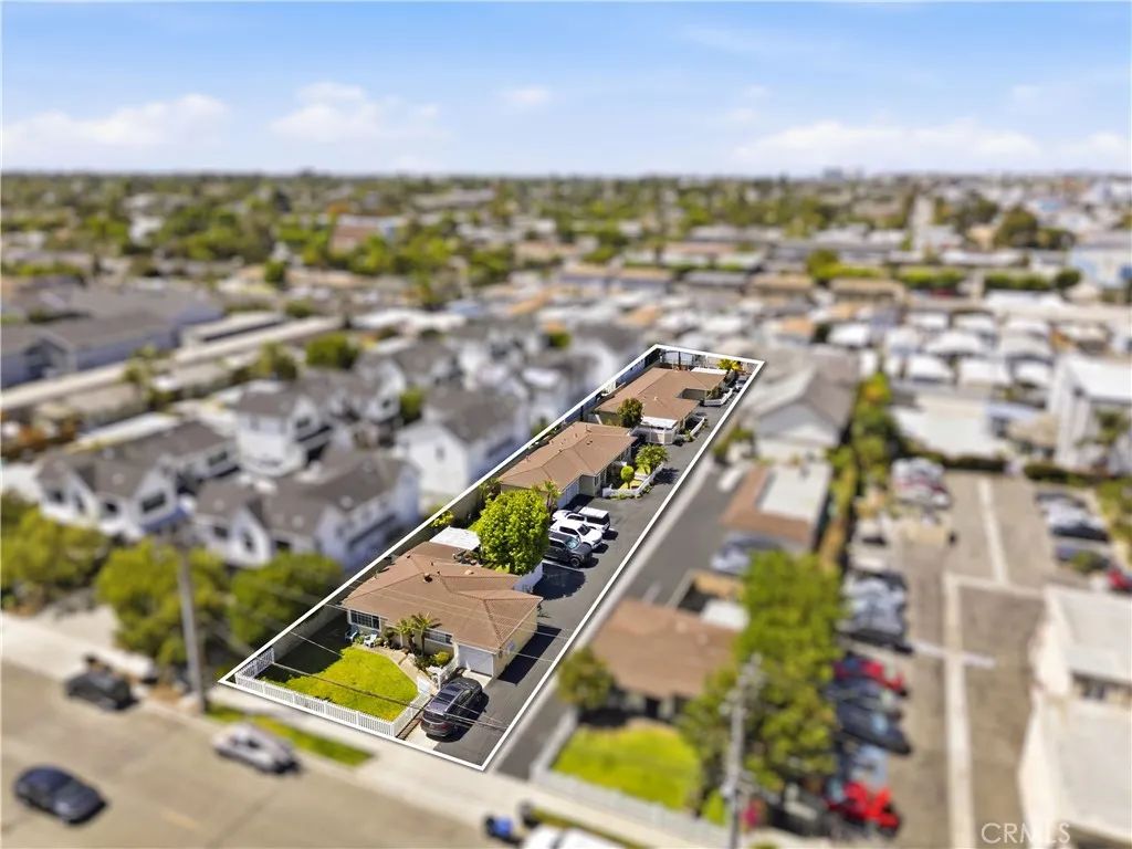 131 E 21st Street, Costa Mesa, CA 92627