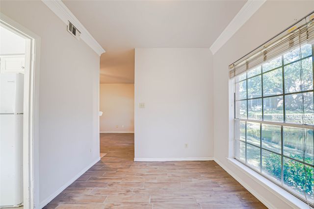 3550 Country Square Drive 411, Carrollton, TX 75006