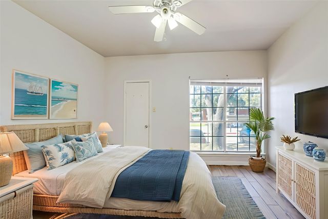 3550 Country Square Drive 411, Carrollton, TX 75006