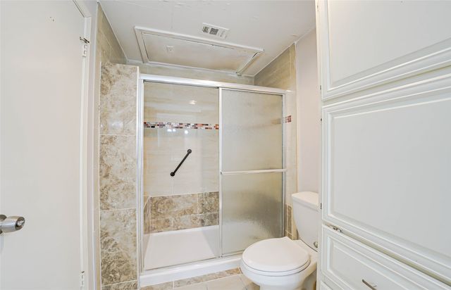 3550 Country Square Drive 411, Carrollton, TX 75006