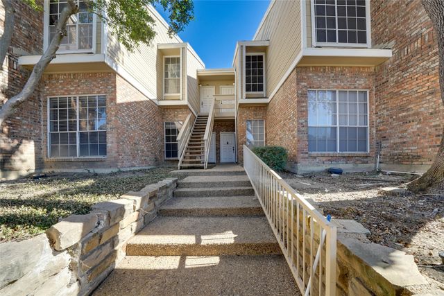 3550 Country Square Drive 411, Carrollton, TX 75006